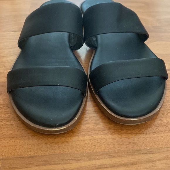 Cole Haan Findra Sandal - Picture 3 of 7